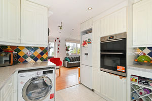 Kitchen- click for photo gallery